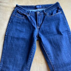 Levi jeans, only worn twice. Size 12 classic bootcut